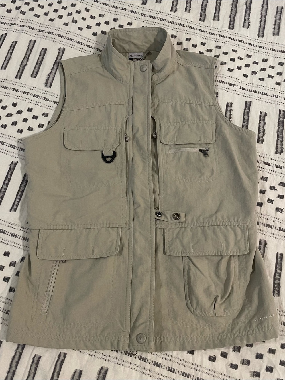 Columbia GRT Omni-Dry Utility Multi-Pocket Cargo Vest – Women's Medium